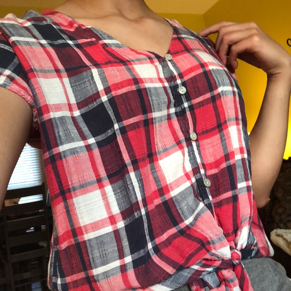 Universal things light flannel t-shirt